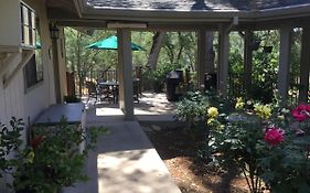 Sweet Oaks - Plymouth, Ca
